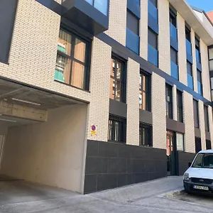 De Lujo Nueva Construccion En Salamanca Apartamento